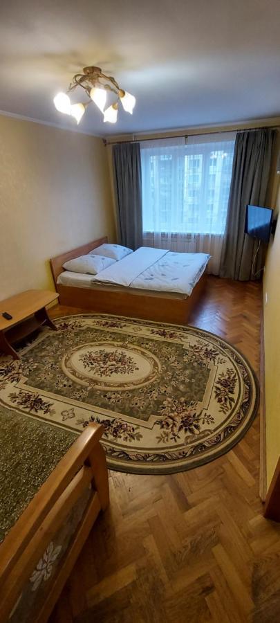 Apartment On Patriarkha Mstyslava Skrypnyka Street キエフ エクステリア 写真