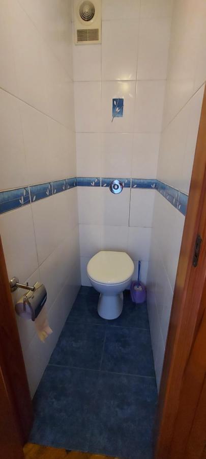 Apartment On Patriarkha Mstyslava Skrypnyka Street キエフ エクステリア 写真